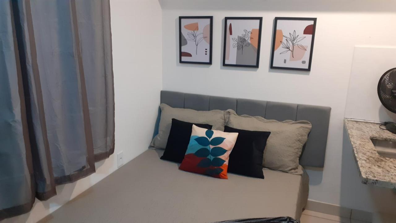 Suite For Family Ao Lado Da Praca Principal Домингос Мартинс Екстериор снимка